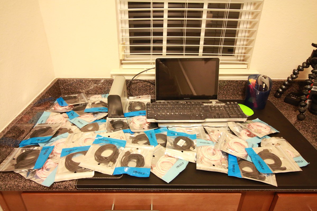 AReviewDaily's tweet photo. Finally got all my #powerupcables so i can keep everything charged. Check them out at https://t.co/rN78783p46 https://t.co/chTixYXm0N