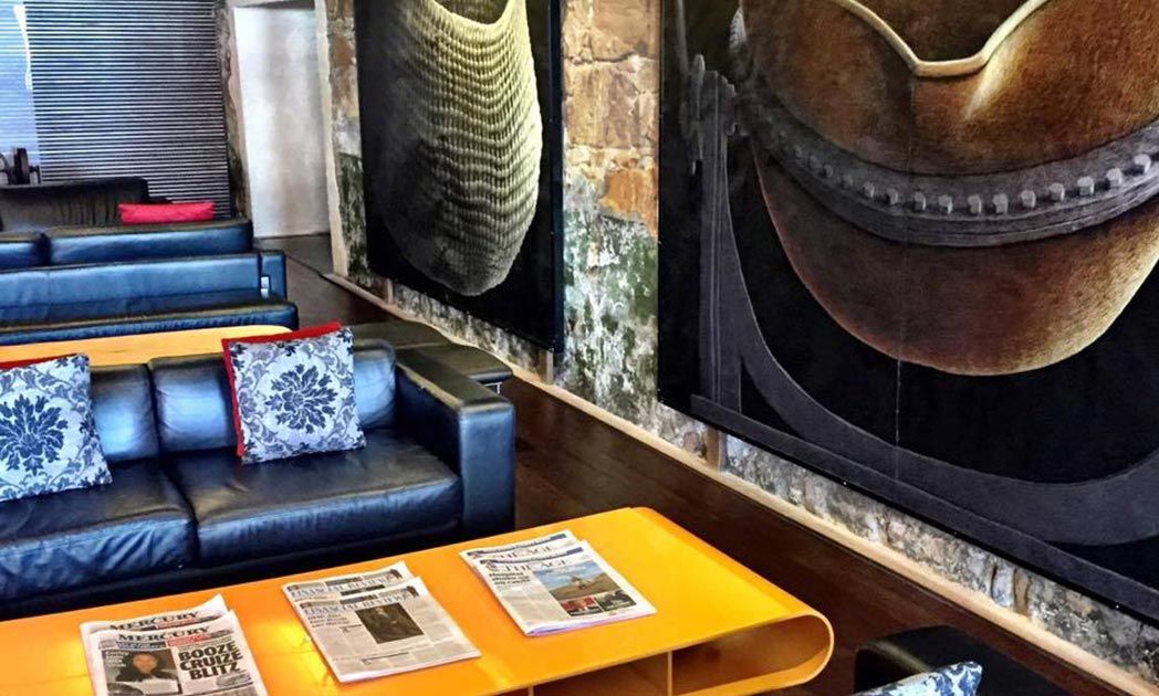 20 reasons why you need to stay at <a href="/TheHenryJones/">The Henry Jones</a> in Hobart 👉🏼 bit.ly/2urTjNK