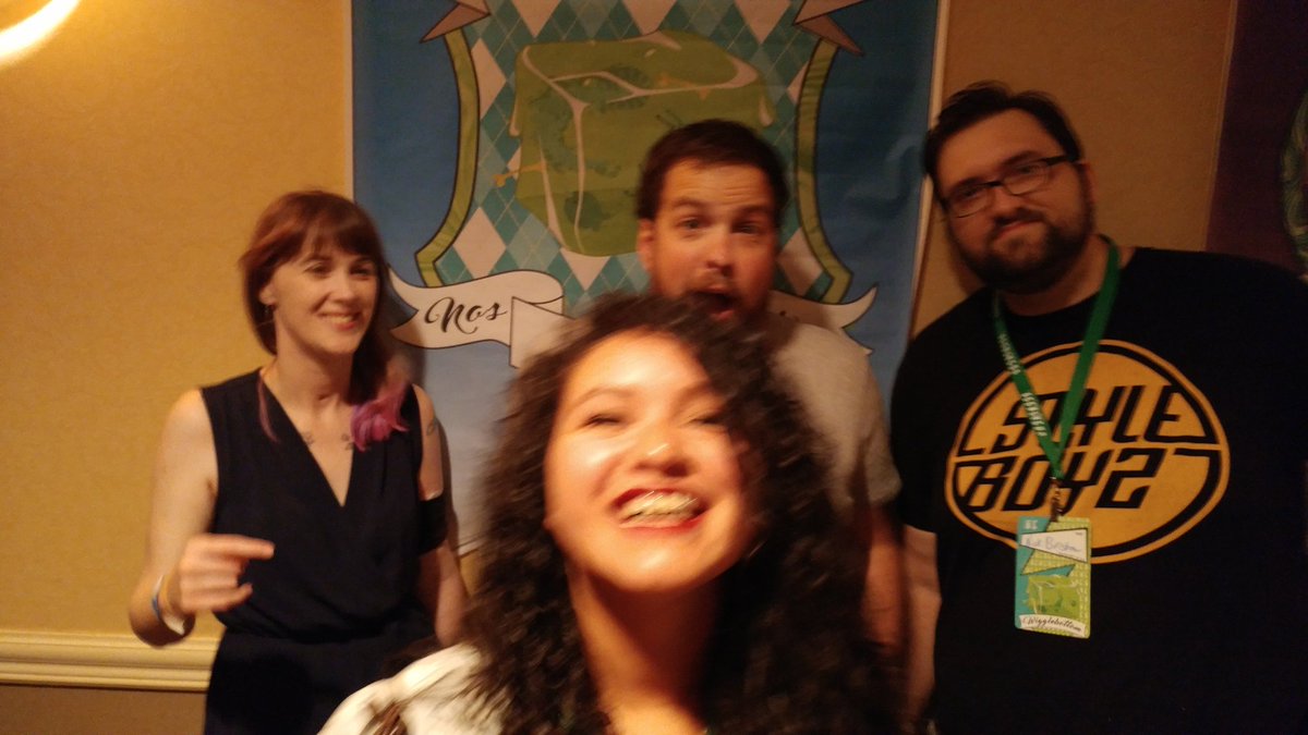Animat3dM3's tweet photo. #GeeklyCon17 https://t.co/DpCkfHlV63