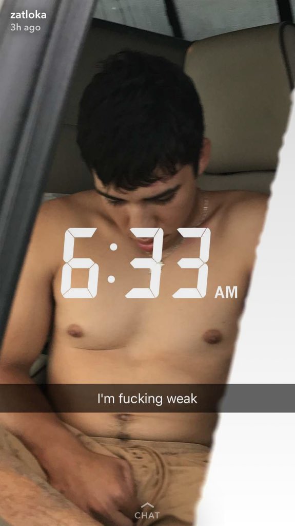 CTConfess2015's tweet photo. MAN DOWN AT 6:33AM https://t.co/7cXWmFnJt8