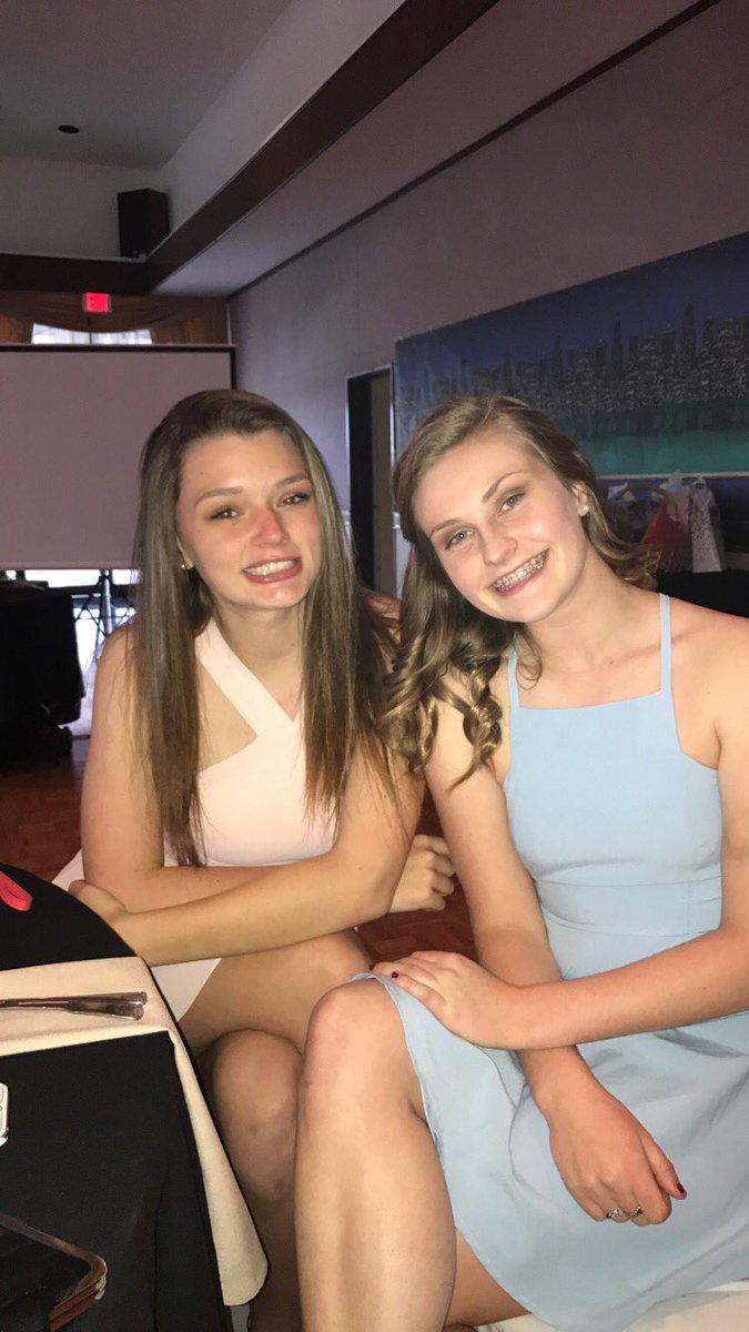 KatieKusters's tweet photo. My sunshine turned 16 today! Cant really put into words how much love I have, so thanks for being my bff for 5 years! I'd be lost w/o you ❤️ https://t.co/LEHVf97pHe
