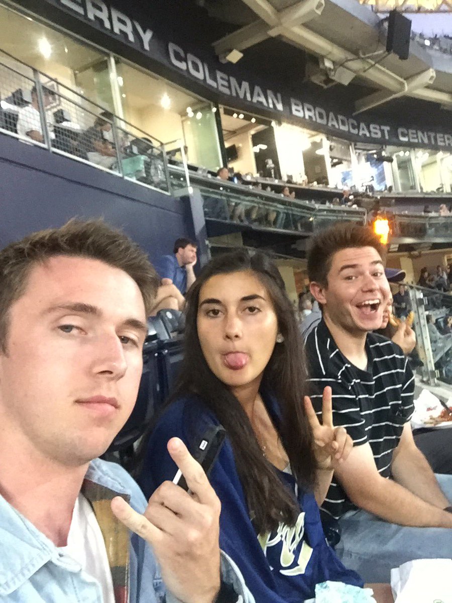 angelacoolbean's tweet photo. #sdinhd https://t.co/zExduVWCS8
