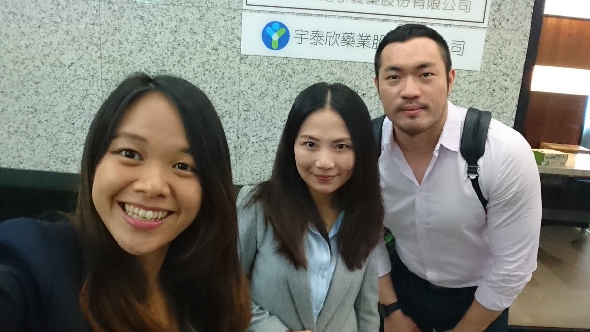 annaloanlin's tweet photo. Client visit with Kate and Cavin!! So blessed to have you two taking me and teaching me knowledge towards pharma!
#LoAnLinC1M https://t.co/7EB3CiuvGF