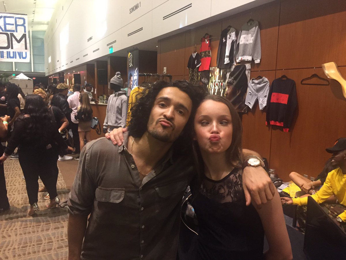 tayd_dance's tweet photo. Always being our crazy selves! Love my big bro!❤️ @AlexanderNXG #babe2017 https://t.co/o5ikBWTggi