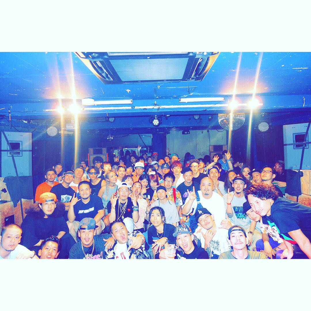 K1Hip's tweet photo. BUCK WILD3周年🔥
皆さん本当にありがとうございました❗️

理想のカタチってミンナそれぞれあると思うけど、俺今のカタチ大事にしようと思います❗️

最高の23歳スタートすることできました🔥🤙

ありがとうございました❗️🐶

#BUCK_WILD 
#思い出の1ページ https://t.co/bmQzMezfXQ