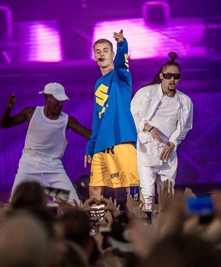 YusukeNakaiJPN's tweet photo. Thank you for @justinbieber take me  #purposetour 
And thank you for @nickdemoura 
パーパスツアー終わりました
本当にお世話になりました
ありがとうございました
悲しいけど、沢山勉強できてよかった！ https://t.co/w58KAOCzHw