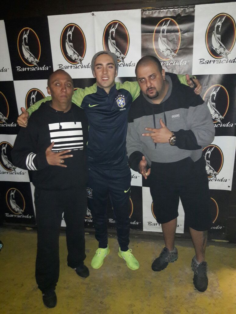 barracudaofc's tweet photo. Produção do @barracudaofc com o @mcphecachorrera 💣💥 https://t.co/bHln4KCiOv