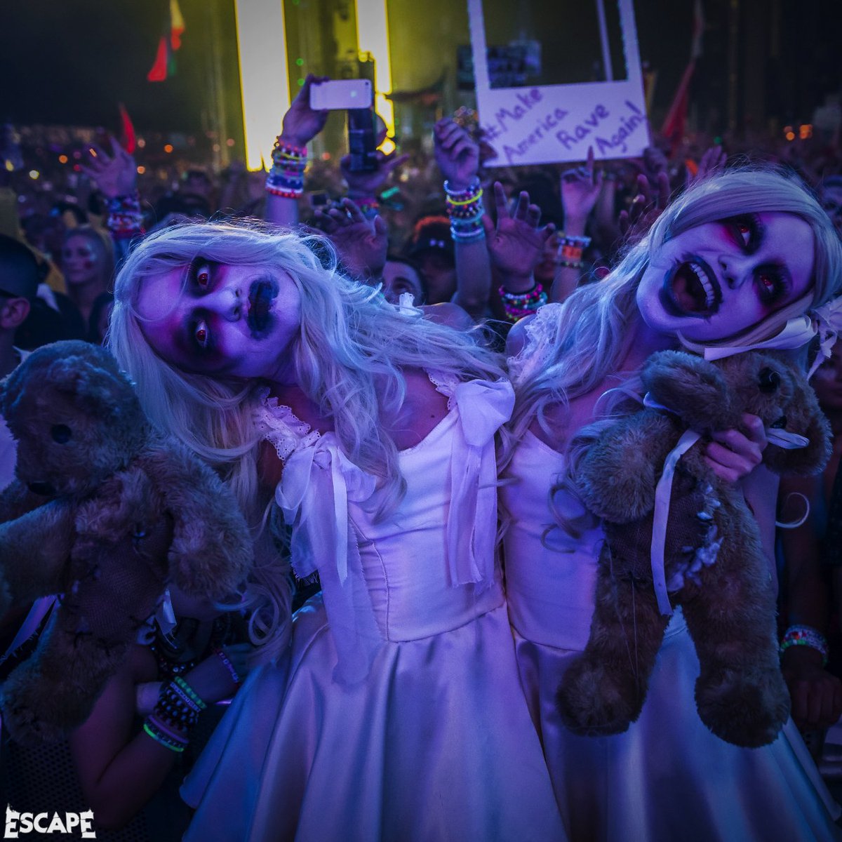 EscapeHalloween's tweet photo. When a nightmare becomes reality! 😲 #PsychoCircus https://t.co/6ugiwpb9jt
