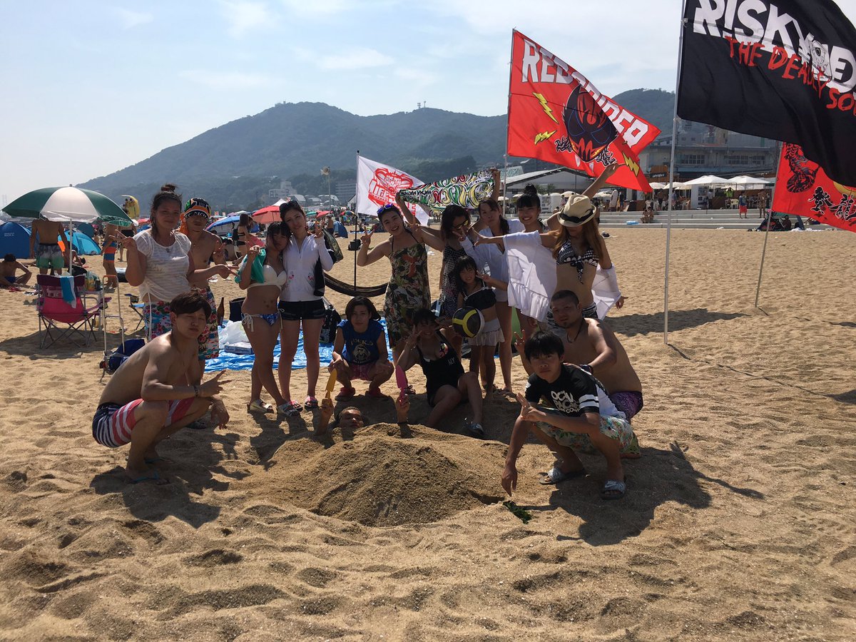 toryu_junction's tweet photo. 遅くはなりましたが、今年も海水浴集まっていただいてありがとうございました❗️
来年は解散時間と係員決めます❗️

また来年もよろしくお願いします✌︎

#登龍會海水浴 https://t.co/MqKkujtazu