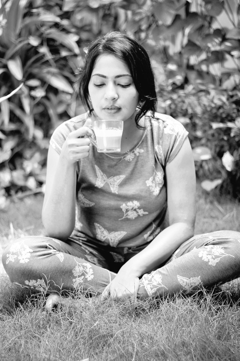 actorramya's tweet photo. Rise and Shine !Happy morning ☀️❤️!
#MorningBliss #Furball #Malta #EnergyBundle #CoffeeIsAMust https://t.co/rSahMHM2yF