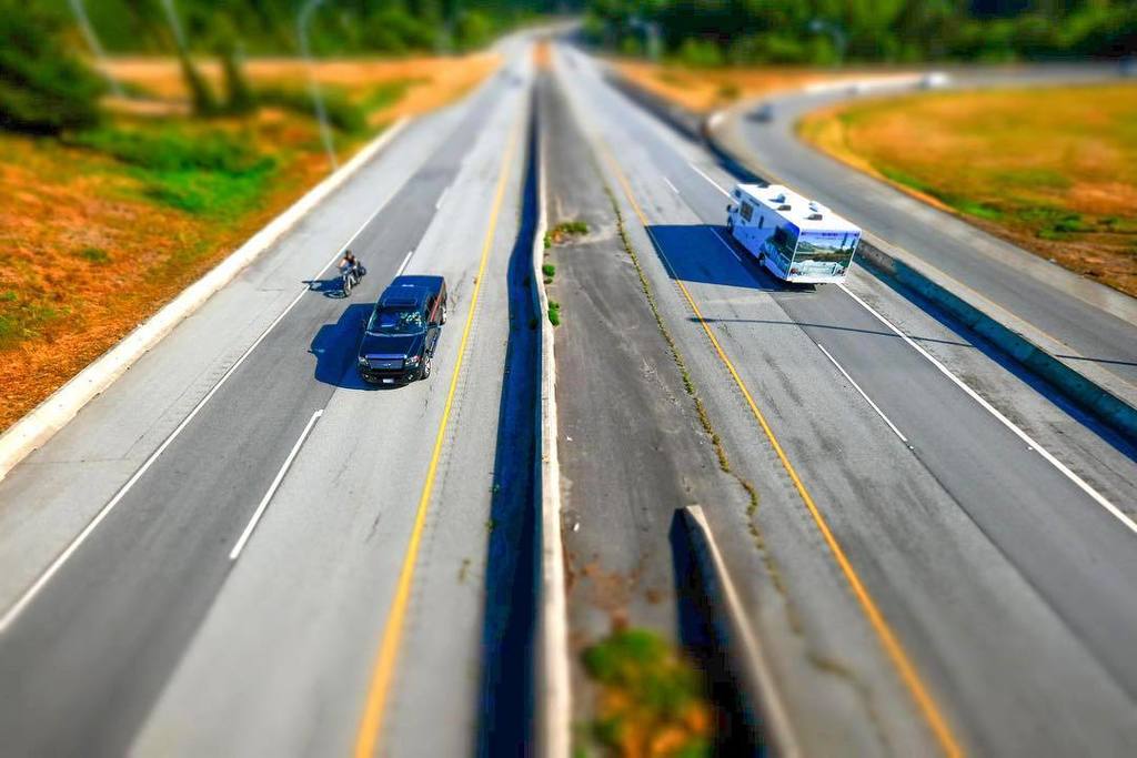 wlk92's tweet image. HWY 99 #highway #fujxt2 #advancedfilters #miniature ift.tt/2usEcDR