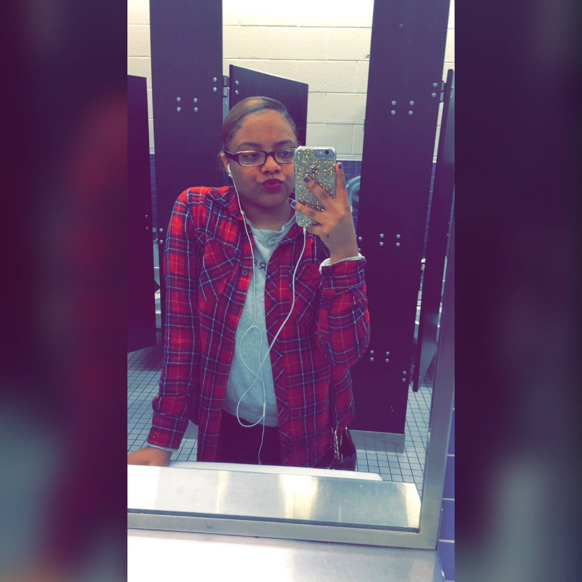 malaynaaa_'s tweet image. #slickbackchallenge all my good ones are videos lol