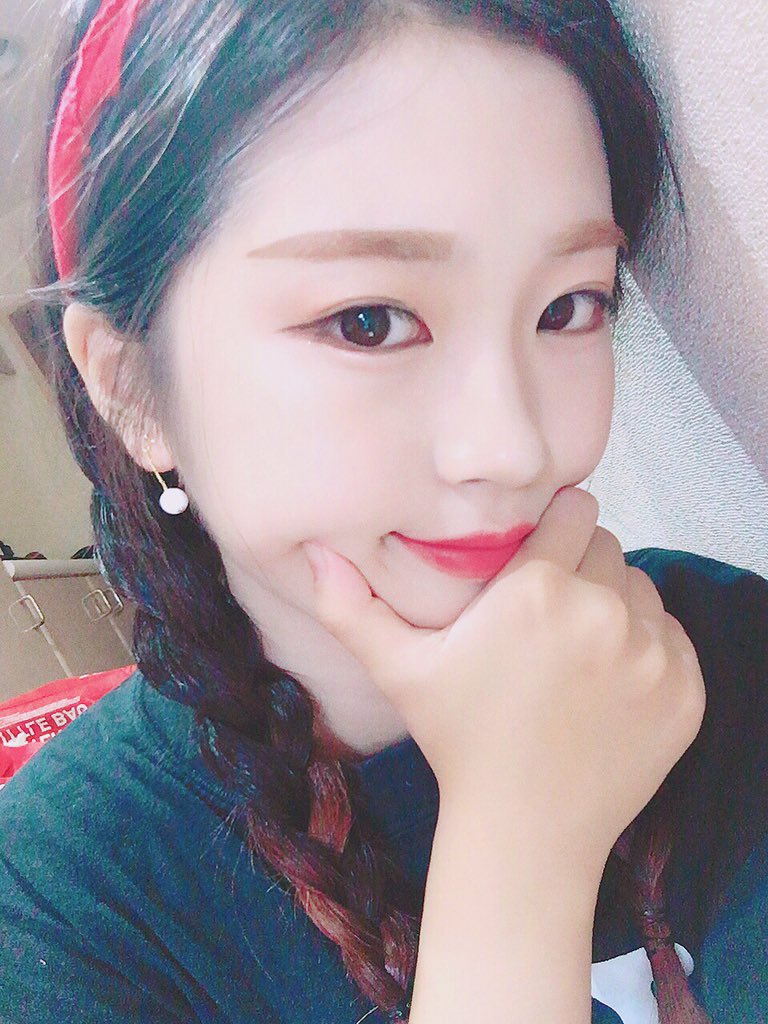 nano_ioi's tweet photo. 赤バンダナおさげ🤗
#らぶりつ
#らぶりつで気になった方お迎え 
#韓国 https://t.co/ZgM3z9oxIz