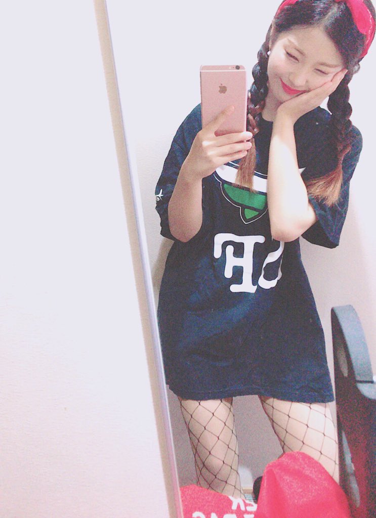 nano_ioi's tweet photo. 赤バンダナおさげ🤗
#らぶりつ
#らぶりつで気になった方お迎え 
#韓国 https://t.co/ZgM3z9oxIz