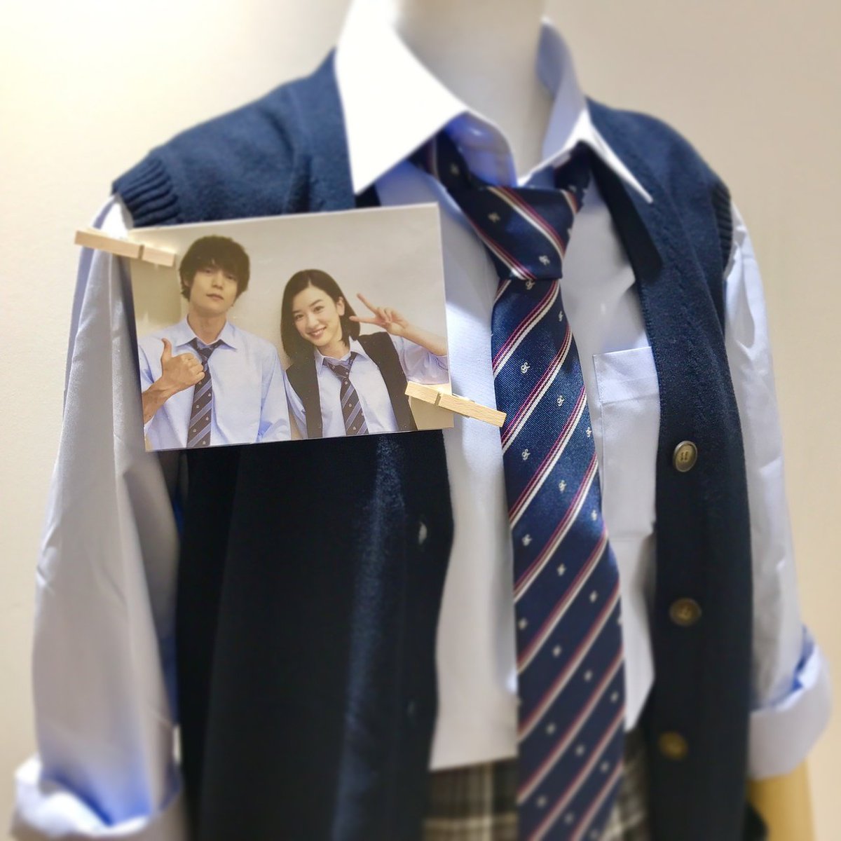 Kanko Shop Harajuku Sur Twitter 放送中の火9ドラマ 僕たちがやりました で永野芽郁さんなどが着用しているブルーのシャツが入荷しました 入荷数が少ないので気になる方はお早めに店頭へ シャツ以外はドラマ衣装とは別のものですのでご注意ください セール対象