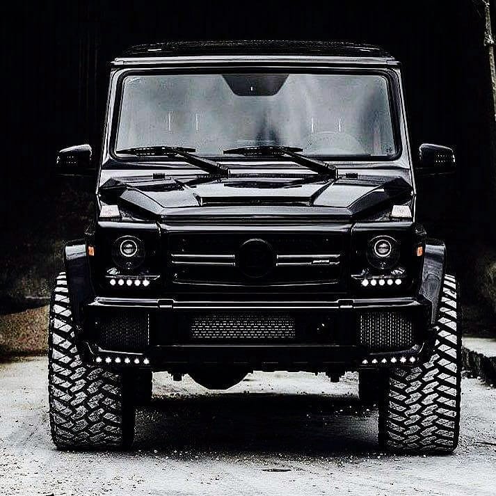 BestBenzGallery's tweet photo. Big G 🔥

#g #gclass #gklasse #g63 #mercedes #amg #benz #bestbenz #monster #luxury #luxuryamg #instacar #black #brabus 

Like? Follow me! 🙏 https://t.co/Uf5XOQqMvE
