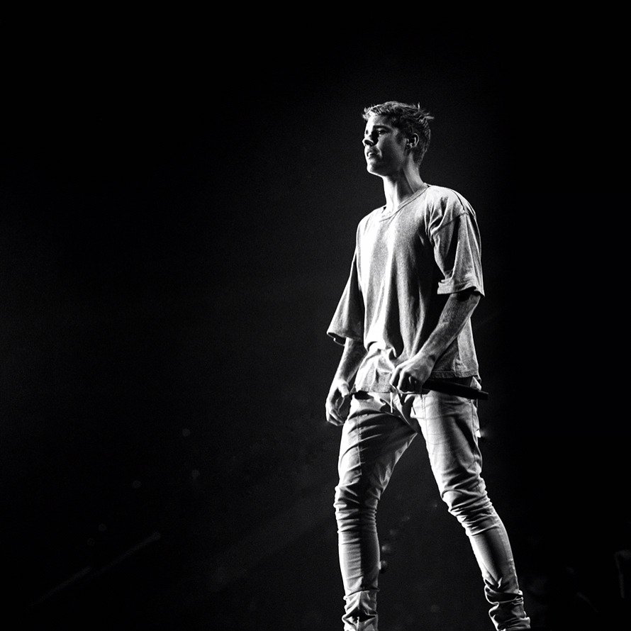 bieberblaze's tweet photo. $260 million tour gross. 5 #1 singles. 14 billion streams. most streamed album of all time. a grammy. 60 million records sold. an era. https://t.co/awg79wCMLX