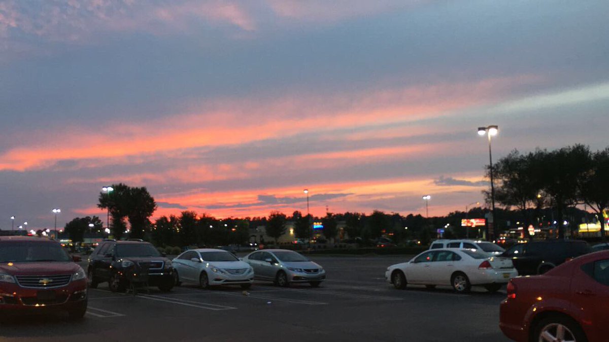 luvs_knj's tweet photo. but that sunset tho π @MarkDohner #ButThatSunsetTho #butthatsunsetdoe @MarkDohner @MarkDohner @MarkDohner https://t.co/zzrTVVR3YY
