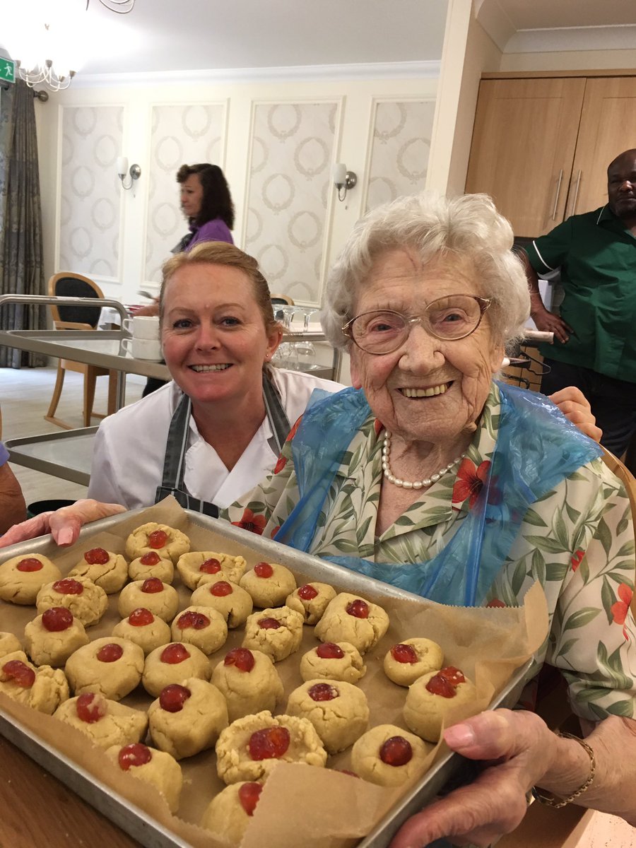 FoxbridgeHouse's tweet image. Spoiling our lunch in the best possible way! #cherrybuns #teatime #culinariansday #welovecheftrudie @careuk @FoxbridgeHouse @carehome_co_uk