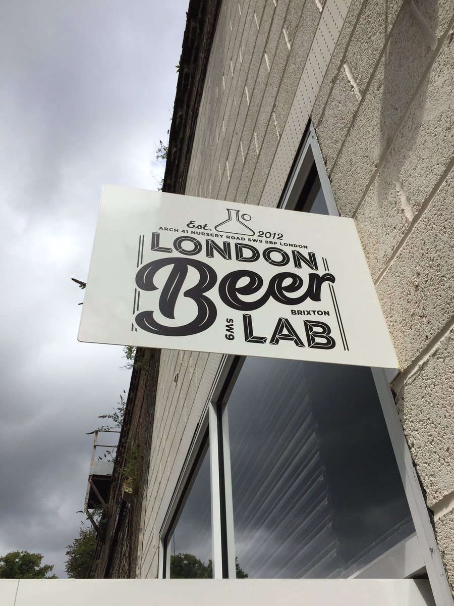 WeBroughtBeer's tweet photo. Brewing our collab beer today with our friends at @LondonBeerLab for #BattleoftheBeerShops as part of @LondonBeerCity https://t.co/xXCEJucyK9