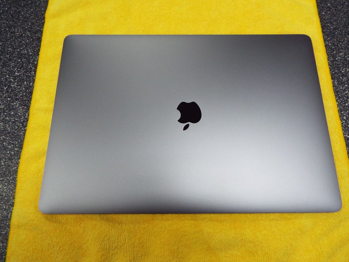 718ft's tweet image. MACBOOK 2016 i7 GIVEAWAY!

To Enter:(i'll check)
-Follow @718ft 
-Turn ON Notifications 
-RT &amp;amp; LIKE THIS 
-Show Proof!

GOODLUCK TO YOU !❤️🍀