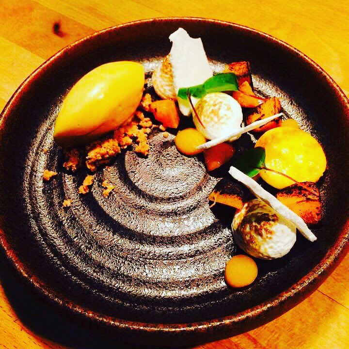 SeasonsTasting's tweet photo. New Dessert on this months menu! Charred Apricot, mini creme brûlée, Italian meringue! https://t.co/jEHMjnmy9z