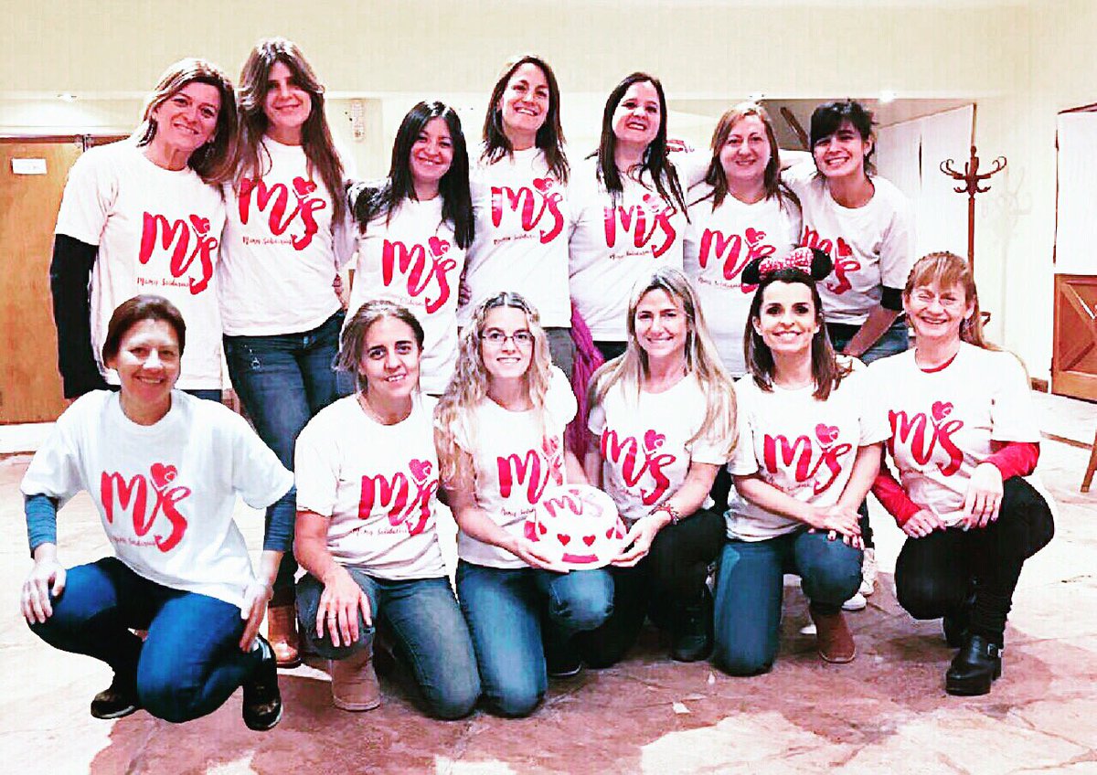 SolidariasMamis's tweet photo. #MiAniversarioDeTwitter #MamisSolidarias #1añoEnTwitter #PoquitoEsMucho #PorLosChicosInvisibles #EntraEnAccion #NoTeQuedesEnLaQueja https://t.co/bPClAd3Iiv