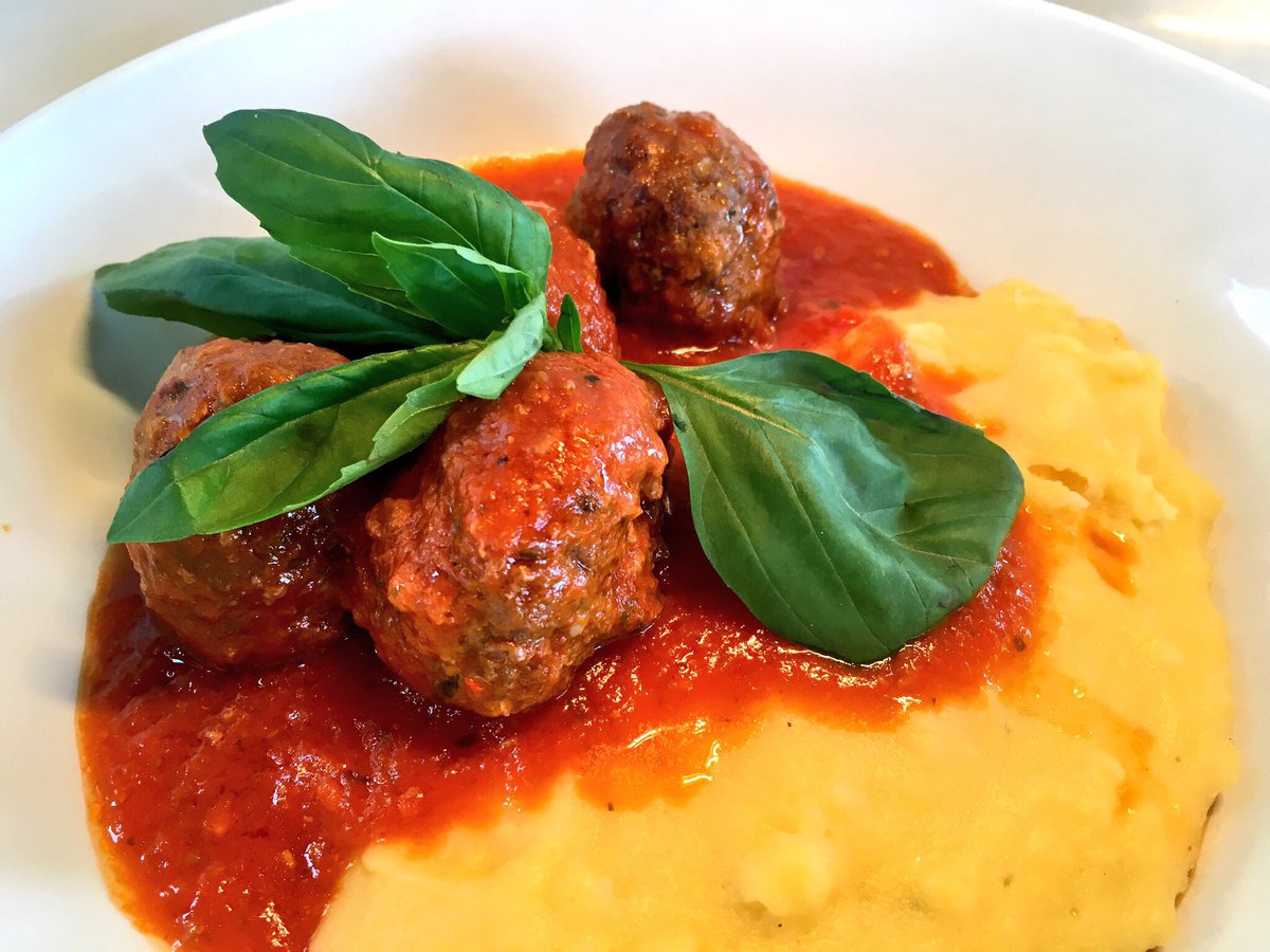 TheArk_Kitchen's tweet photo. Warm up with our meat ball & creamy polenta dish! Made by @serranoana2 #supportinglocalproduce #devonshirefarm @gwbramwell @BaxterStorey https://t.co/oWkI9HeJsc