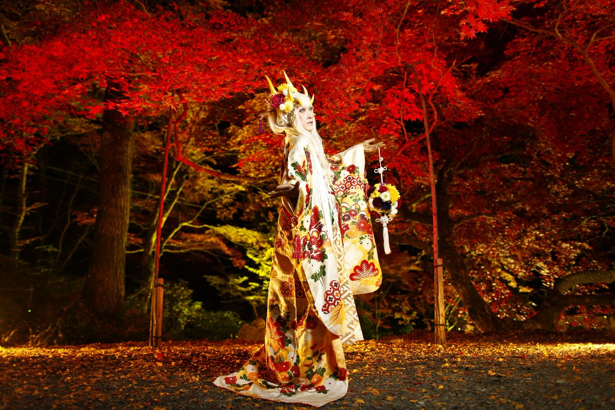 梅吉 2 27人魚会開催 さんのツイート ありがとうございますっ 秋といえば紅葉や彼岸花の赤のイメージですよね 私もleuさんのイラストの赤の魅せ方がとても綺麗で 大好きです 冬をお選びということは クールなイメージ W白が 梅吉 2 27人魚会開催 さんのツイート ありがとうございますっ 秋といえば紅葉や彼岸花の赤のイメージですよね 私もleuさんのイラストの赤の魅せ方がとても綺麗で 大好きです 冬をお選びということは クールなイメージ W白が