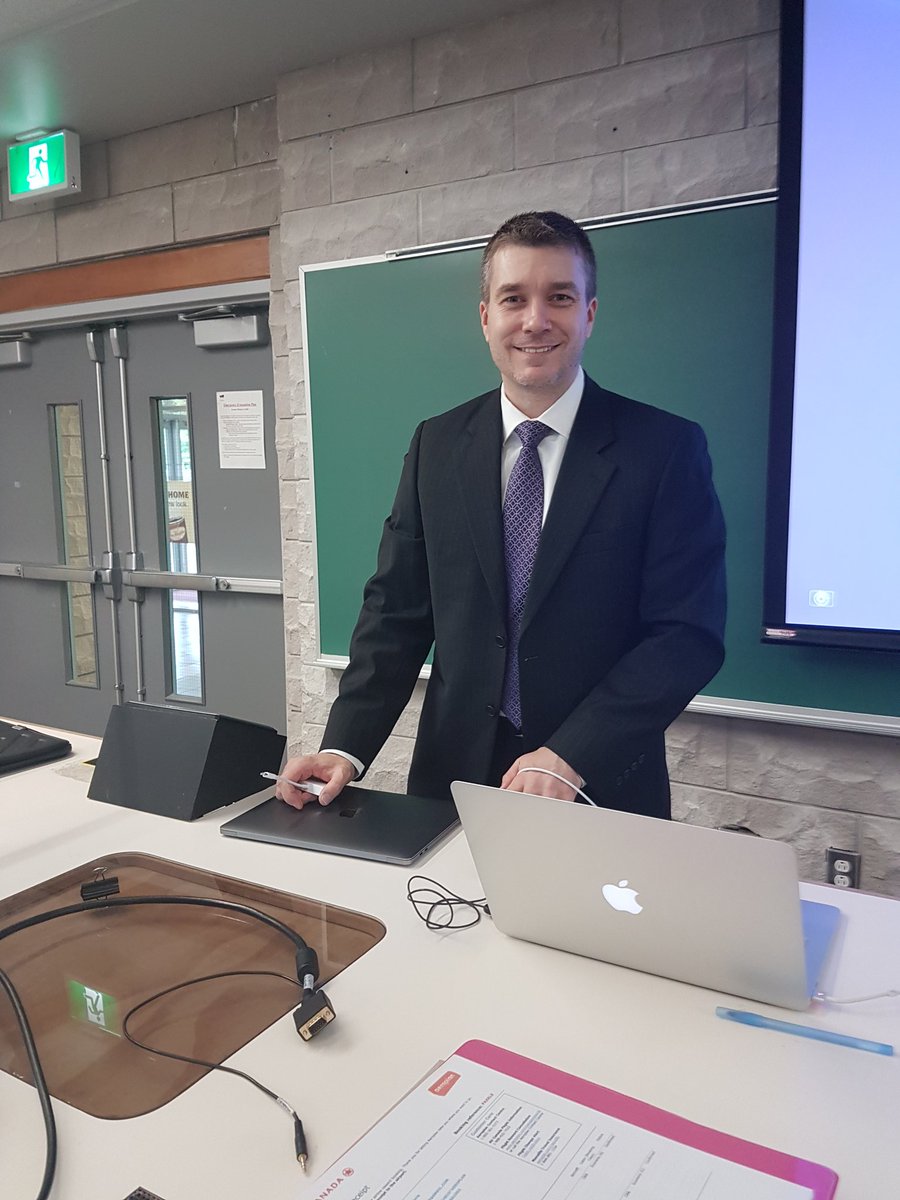 DrKatyKamkar's tweet photo. Dr.Nick Carleton @rncarleton getting ready on National Action Plan #CIPSRT StJohnNL @StamatakisCPA @CmdrAmericas @BillMooreHRP @RalphGoodale https://t.co/OcrU7jXpOz