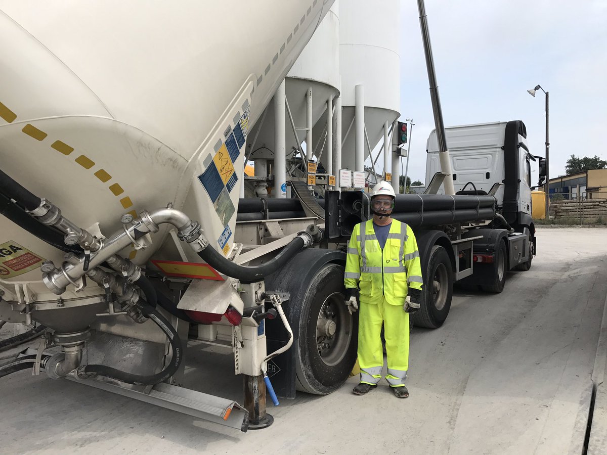 Striving for Zero4Life....it is a pleasure to work with 3rd party transportation companies that make Safety their top priority..look at PPE.