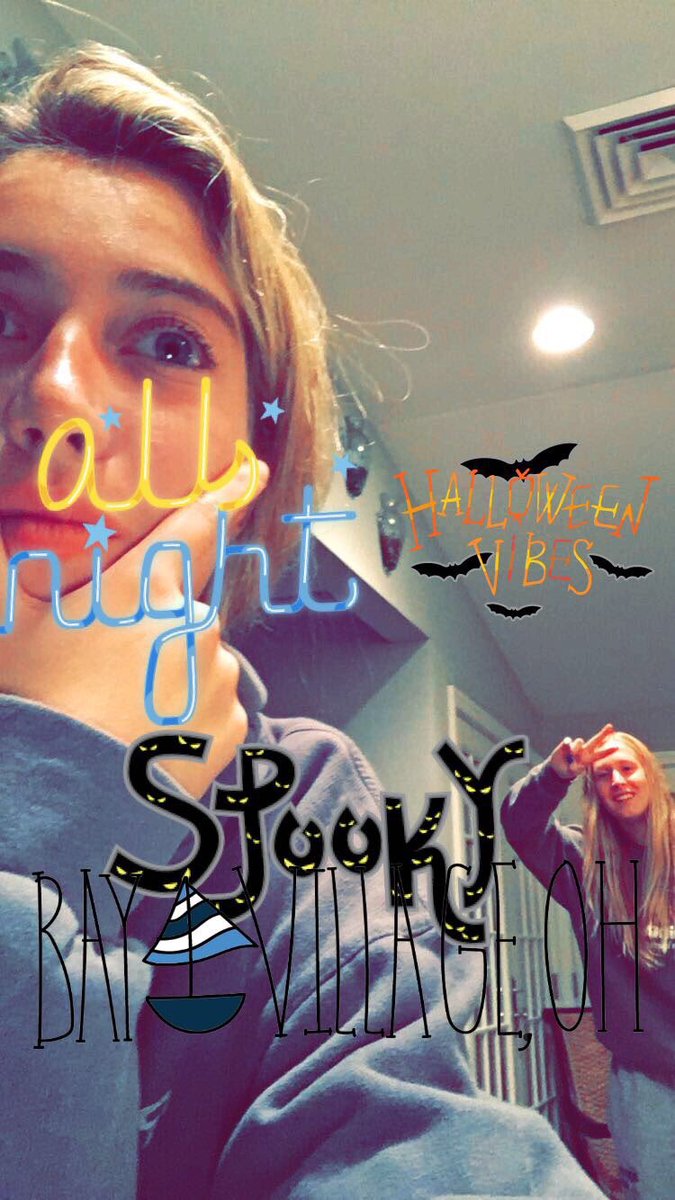 ocrane18's tweet image. Happy Birthday!!🎈 I love I miss you pretty girl ❤️💛💚💙💜