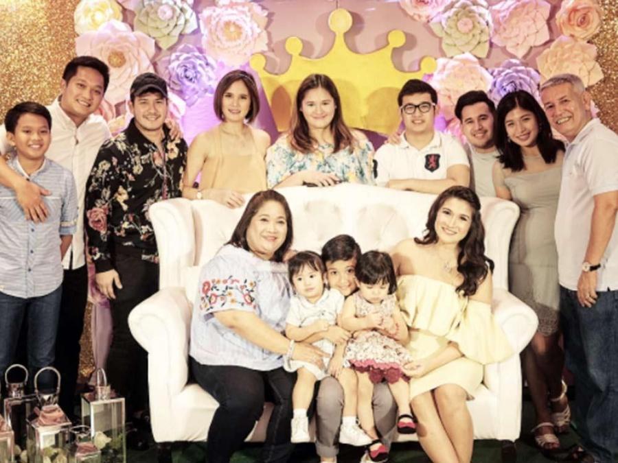 gmanetwork's tweet photo. #APrincessIsComing: @CamillePrats' floral baby shower!

https://t.co/gotiDraM9A https://t.co/CsfIRFW4GM