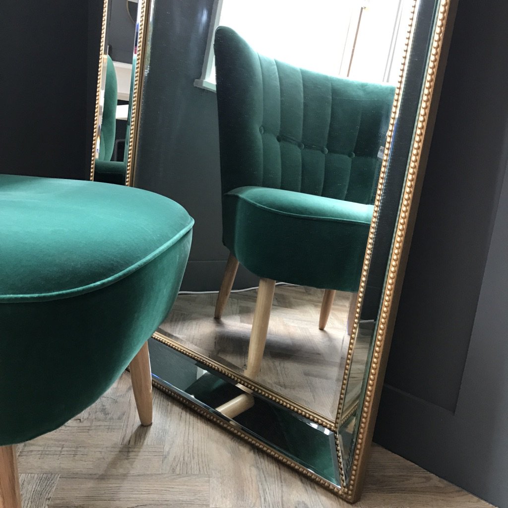 An unapologetic dose of luxury during each and every visit, the true #STANDENMAY way... #interiordesign #balmainhairsalon