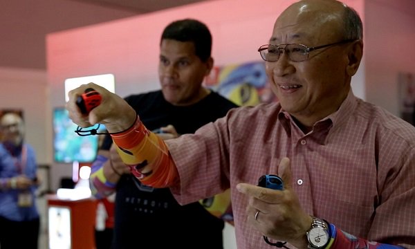 sarahkhanbd's tweet image. Arms Review: Nintendo's springy limbed fighting game is ridiculous fun goo.gl/JZmmvD #Nintendo #Switch #Gamesreviews #onlinegames