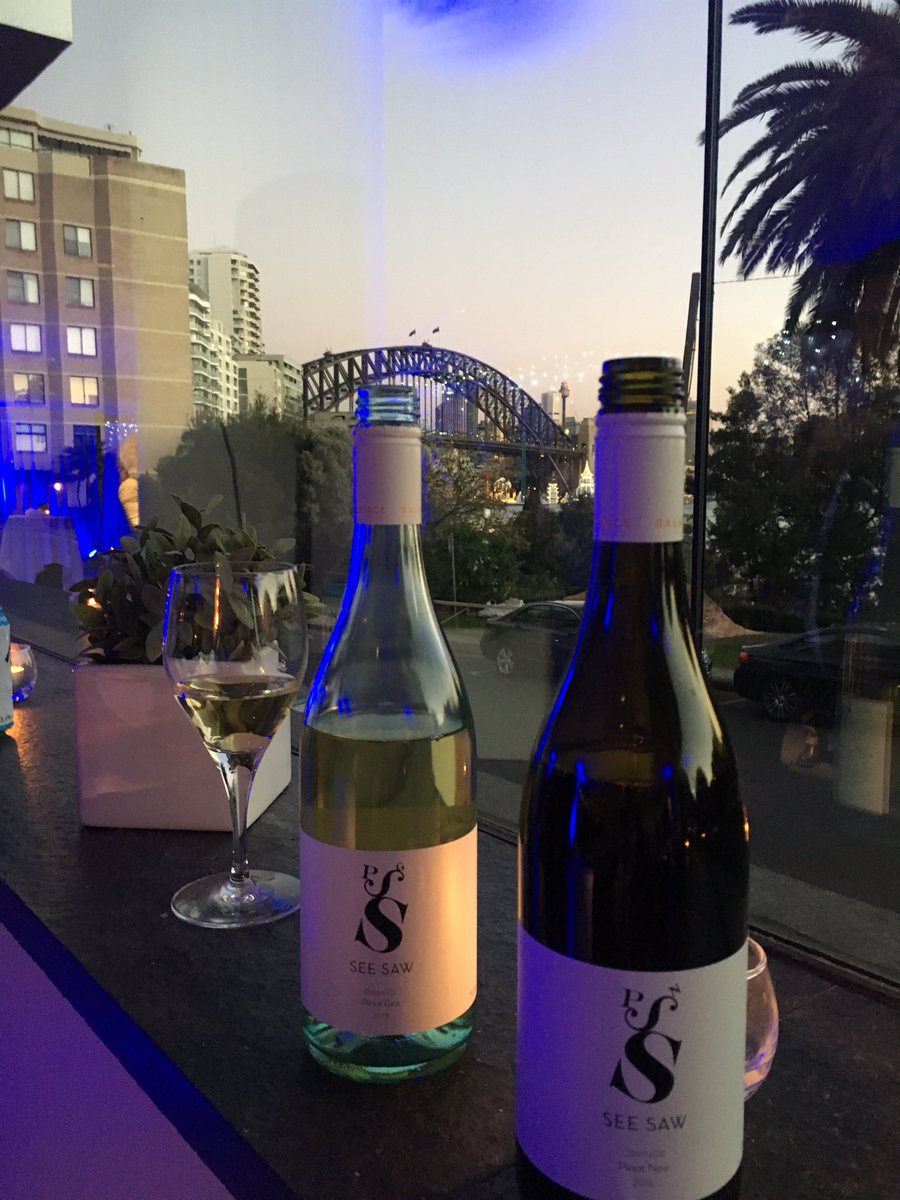 kab_nsw's tweet photo. Drinks with a view! Cheers @SeeSawWine for sponsoring our Litter Congress 2017 #lesslitter2017 https://t.co/7aGCWEqyeY