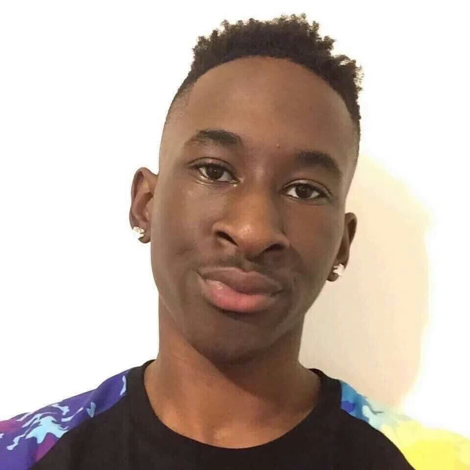 24NewsAlertke's tweet photo. Bae cannot tell you his/her phone password
#IsThatOneBae πππ https://t.co/u8UpGeJovd