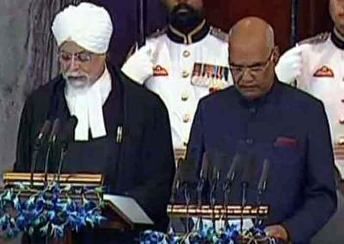 DalitDastak's tweet photo. रामनाथ कोविंद ने ली राष्ट्रपति पद की शपथ
https://t.co/pYQAaRIXju
#RamNathKovind #PresidentOfIndia #PresidentMukherjee #ModishATL https://t.co/5AXrPytceK