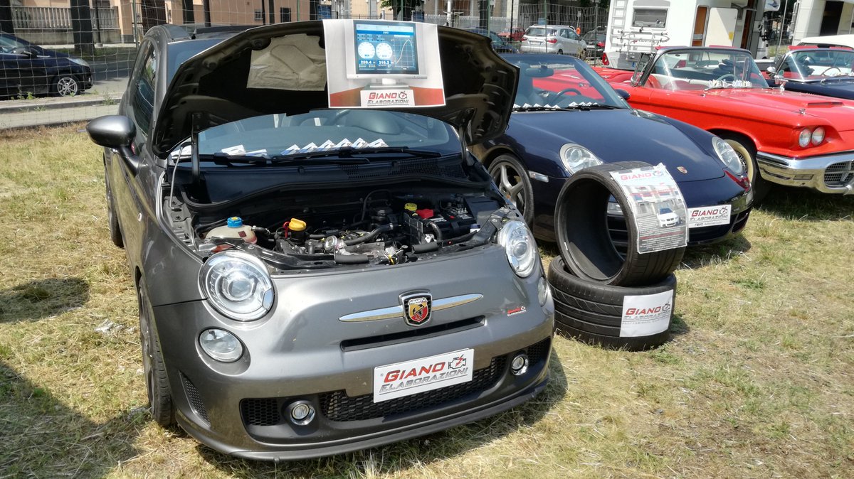 GianoElaborazio's tweet photo. 3° #MotorShow #Alessandria 2017 #GianoElaborazioni #Rimappatura #Centraline #REVO https://t.co/zOagSePtDV