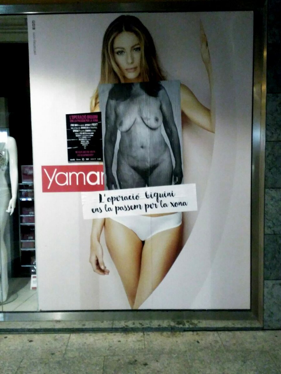 CapgiremVic's tweet photo. 📷 Acció de l'Esquerra Independentista de #Vic contra la pressió estètica! Els feminicidis són només la punta de l'iceberg del patriarcat. ♀ https://t.co/BMSsYOdtst