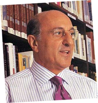 saraykoy's tweet photo. Devlet yönetiminde yaralar kaşınarak değil, sarıp sarmalanarak iyileştirilir.
İLHAN KESİCİ https://t.co/0N97MWC1NM