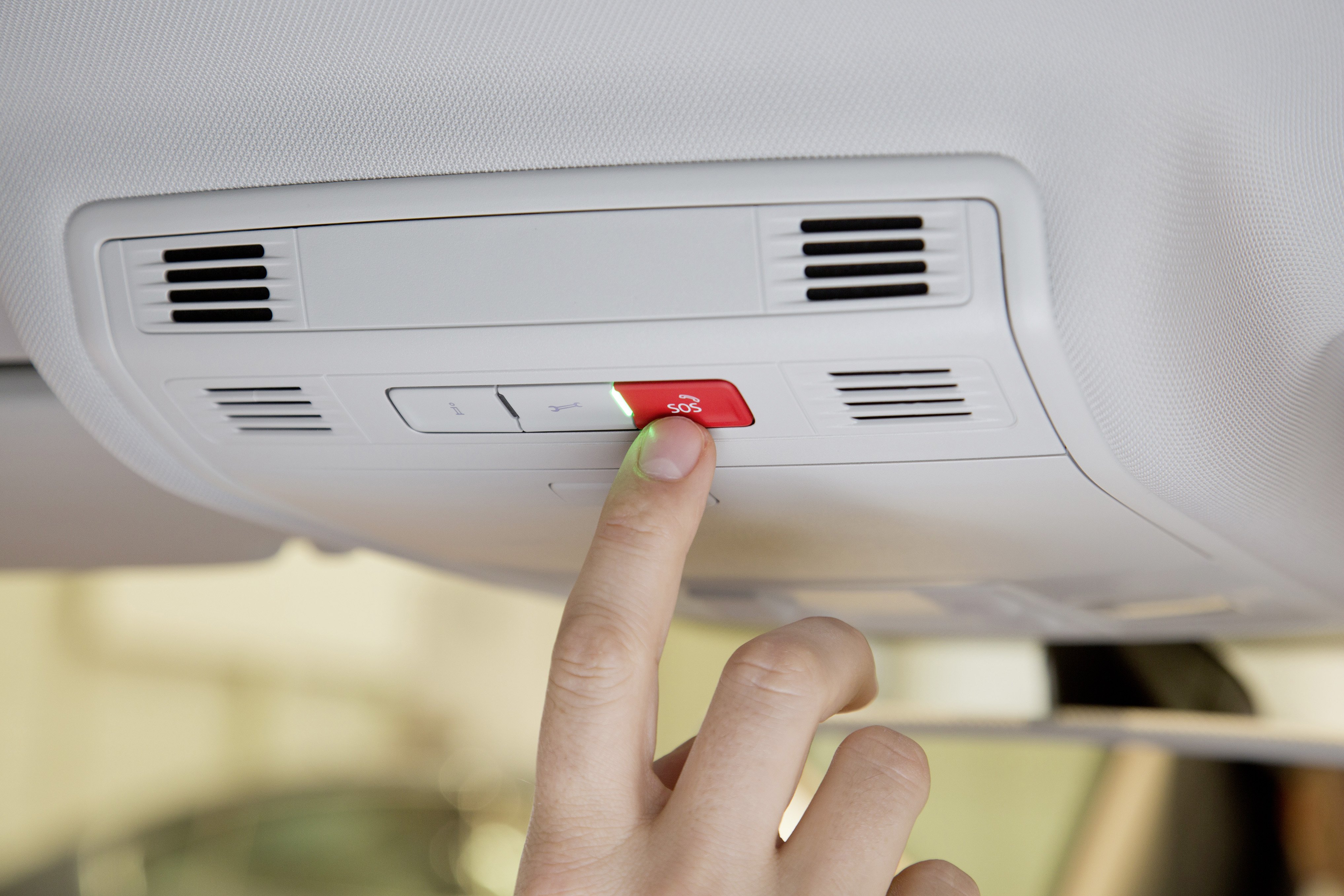 Volkswagen FiveYear Complimentary Safe Secure Plan, 47 OFF