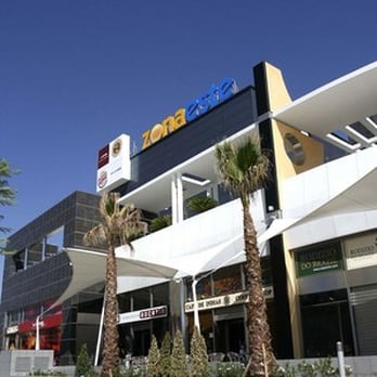 Instalamos otra de nuestras Pantallas Led, en Sevilla,Cines Zona .
Te dejamos nuestro vídeo de cartelería digital.
videocenter.es/pantallas-led-…