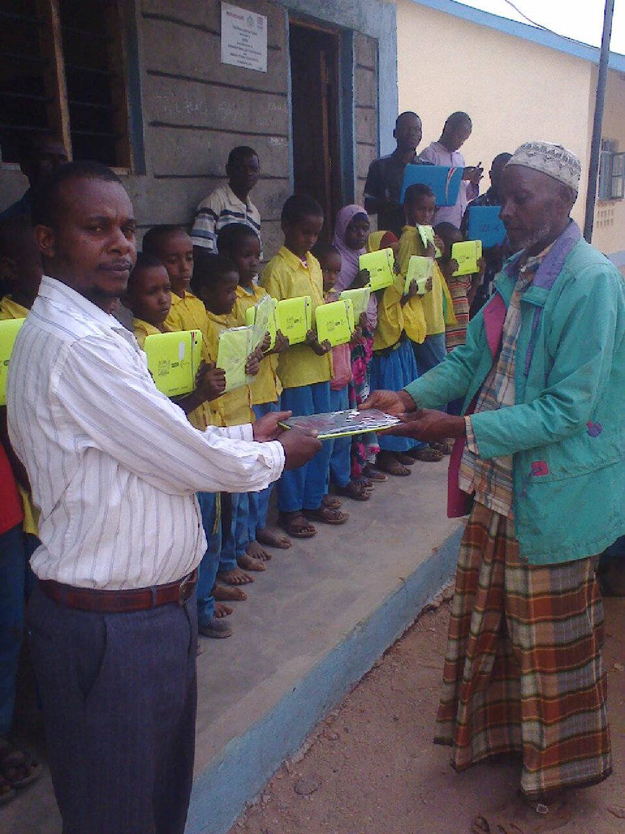 DigischoolKE's tweet photo. Launching DLP in Tana River county at Kalalani primary #DigischoolKE https://t.co/N3ZFXmNoYf