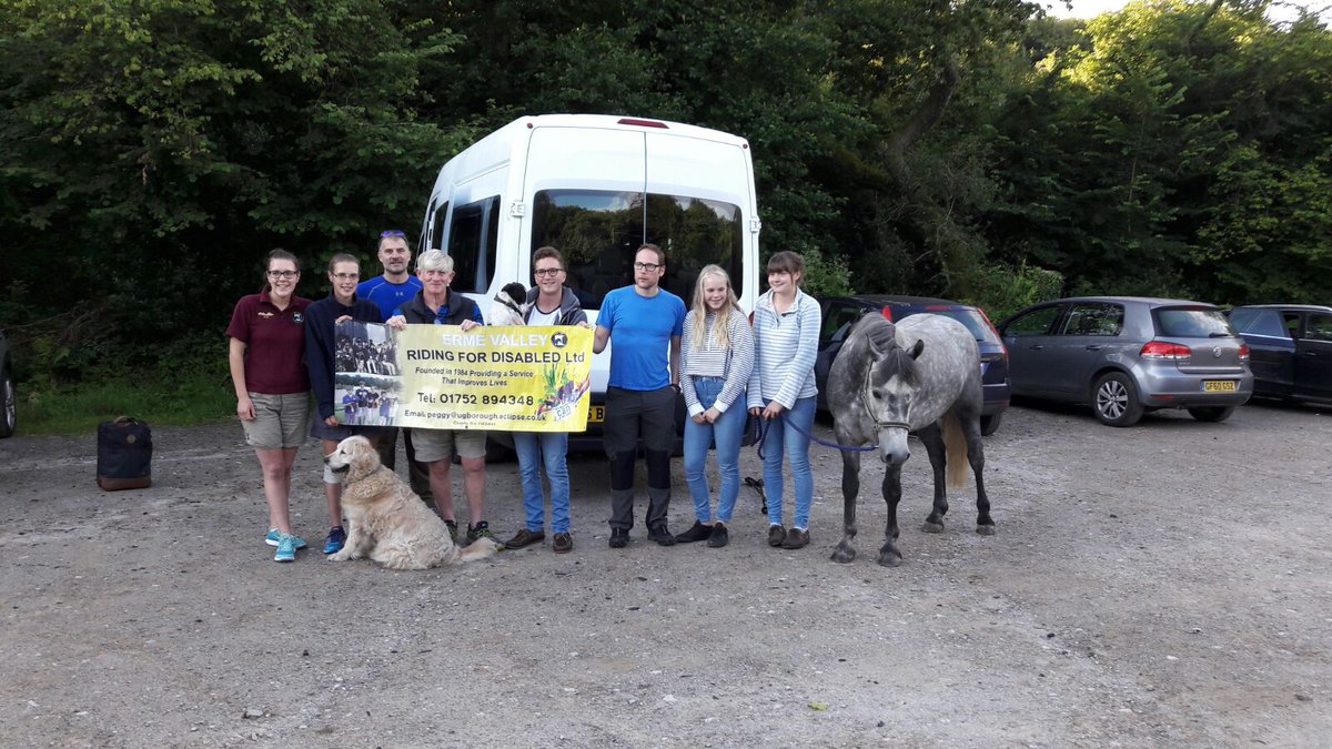 PVHaltonOBE's tweet image. The team (minus horse &amp;amp; dogs!) setting off for our 3 Peaks challenge at 0700 this morning. Bring on the rain 😂⛰️🏃

justgiving.com/fundraising/er…