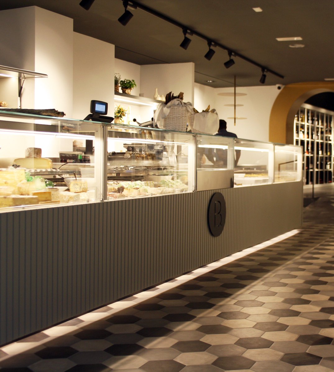 valnovasrl's tweet photo. Che bottega S.r.l.
Via Roma, 2/3 - 24039 Treviglio
Realizzazione su misura di Valnova S.r.l in collaborazione con Arch. Gerosa Paolo. https://t.co/Mw6BAdKhdr