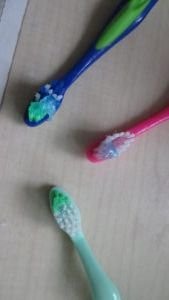 musingstiredmum's tweet photo. As a former dental nurse I'm proud to support @Denplan and their #bigfamilybrushup https://t.co/wW8jNSwTGG https://t.co/N1VIJigEAk