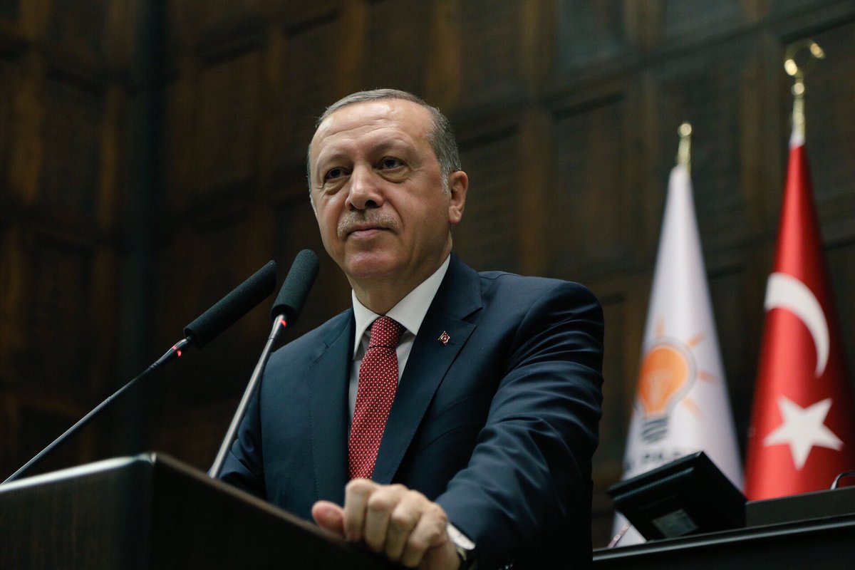 turanbulent's tweet photo. "Müslümanlar için mübarek beldelerimizi korumak imkan değil iman meselesidir" diyor #CumhurbaşkanıErdoğan https://t.co/wSUKew67eu