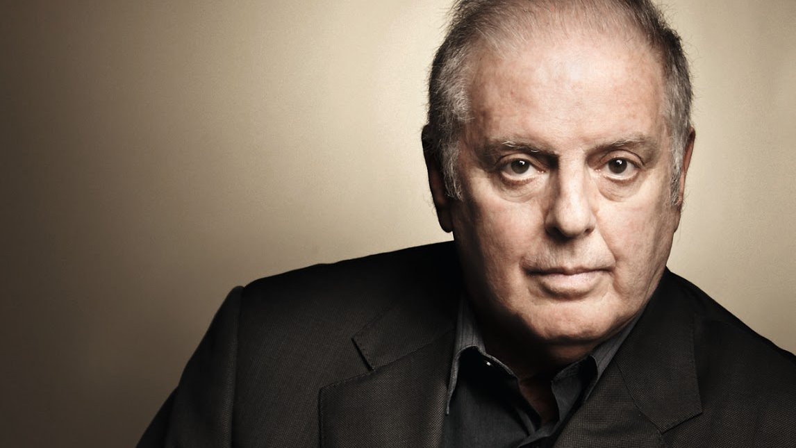radioclasica's tweet photo. Lisa Bathiashvili en su colaboración con @DBarenboim, al que oiremos también al piano. #Bonizzoni, #Jaroussky y +
🔊https://t.co/PS3j3GLiO7 https://t.co/NyklUwAGwP