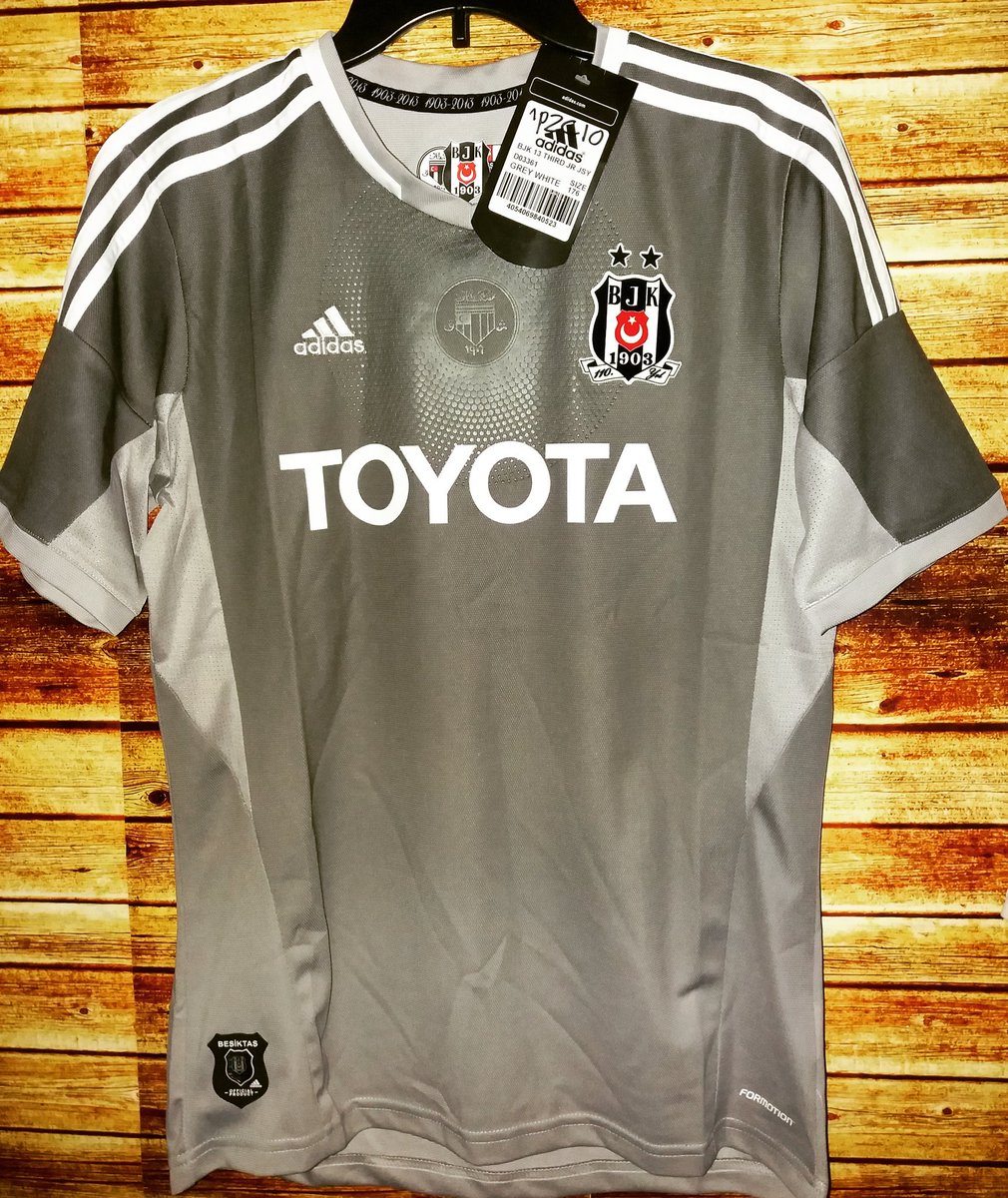 #Jerseyforsale #1565
BESIKTAS third formotion PI 2013 BNIP Size 176 fit S BNIP 210K Nett COD Bandung Cp di Bio <a href="/kaenratjoen/">#LelangRatjoen</a> <a href="/obet_ya/">Lpg_footballshirt</a> <a href="/Ngulll/">Mhd</a>